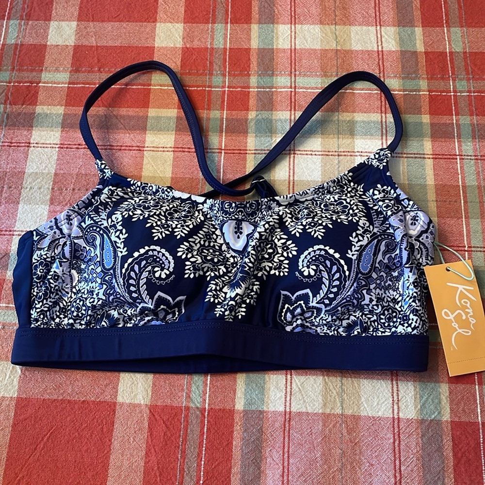 NWT Kona Sol Bralette Bikini Top
